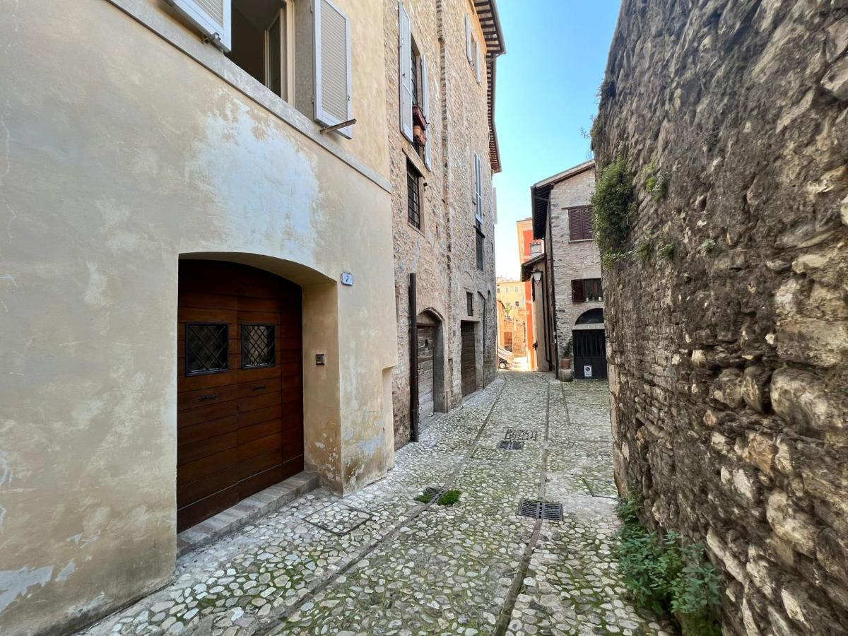 Vicoli E Arte Spoleto Apartment Exterior foto