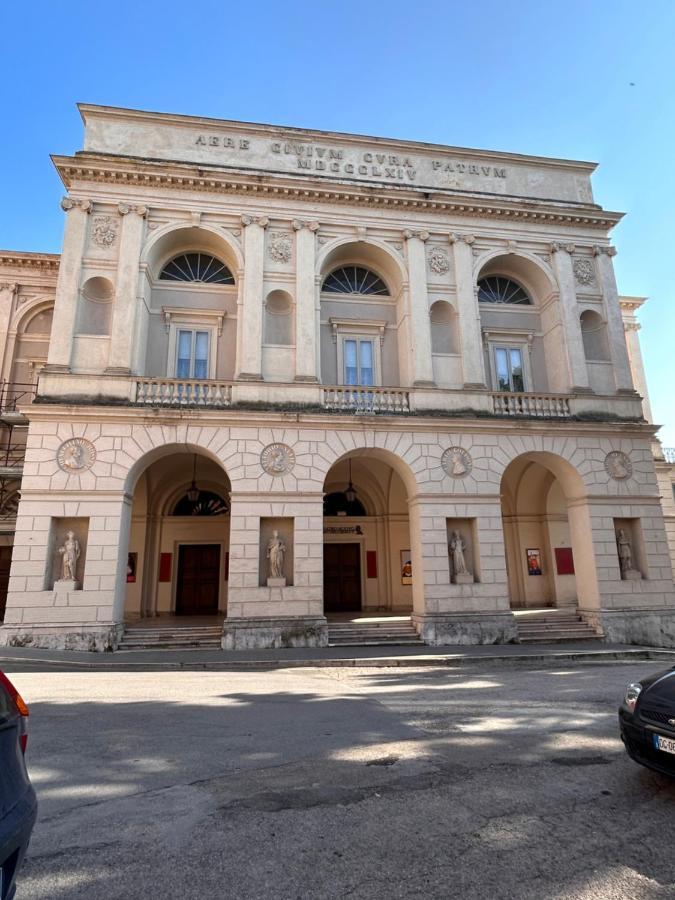 Vicoli E Arte Spoleto Apartment Exterior foto